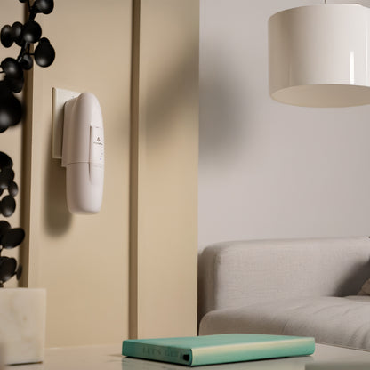 Smart Plug-in Diffuser (White) - AromaPlan