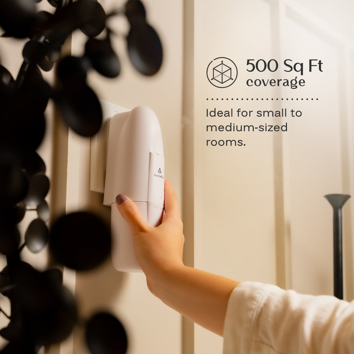 Smart Plug-in Diffuser (White) - AromaPlan